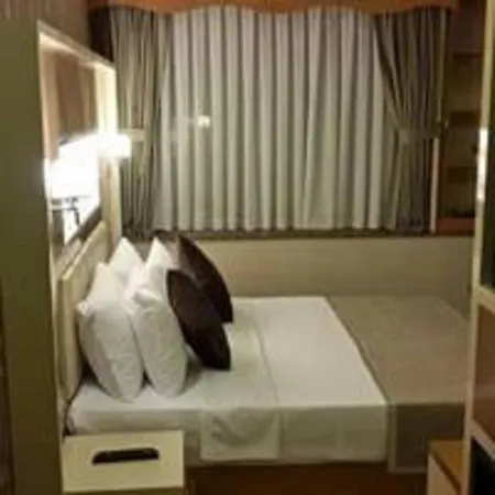 Mars Otel 3*