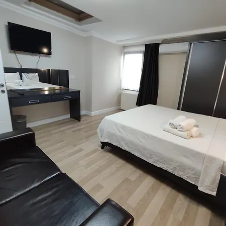 Otel Mars 3*