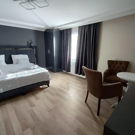 Otel Mars 3*