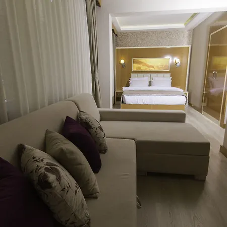 Otel Mars